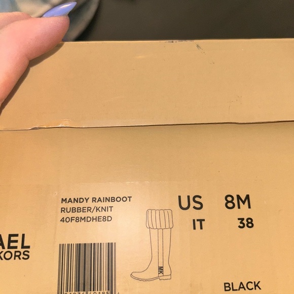 NWT Michael Kors Mandy Black Rain Boots size 8 - Picture 10 of 10